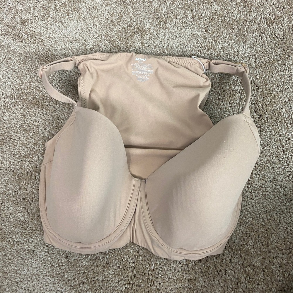 SKIMS Fits Everybody Full Coverage Back Smoother Underwire Bra Women 32DDDD Nude